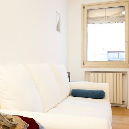 Easylife - Amazing Apartment At Rialto Venezia Luaran gambar